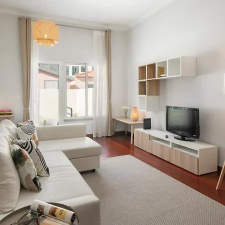 Do Carmo By An Island Apartament