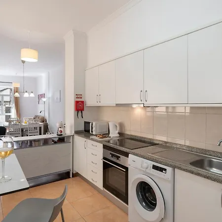 Apartament Do Carmo By An Island *