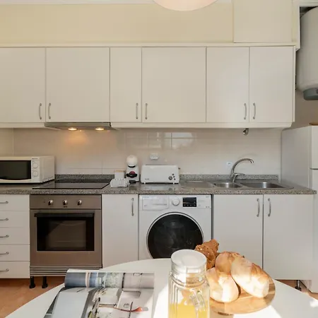 Do Carmo By An Island