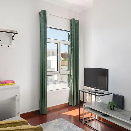 Apartamento Do Carmo By An Island