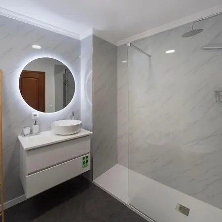 Apartamento Do Carmo By An Island