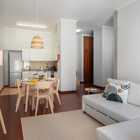 Apartamento Do Carmo By An Island *