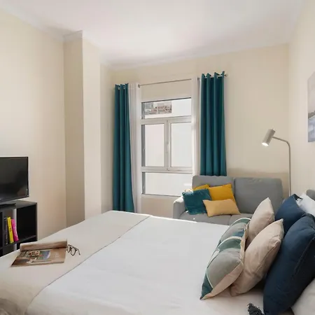 Do Carmo By An Island *