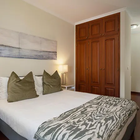 Do Carmo By An Island Apartamento