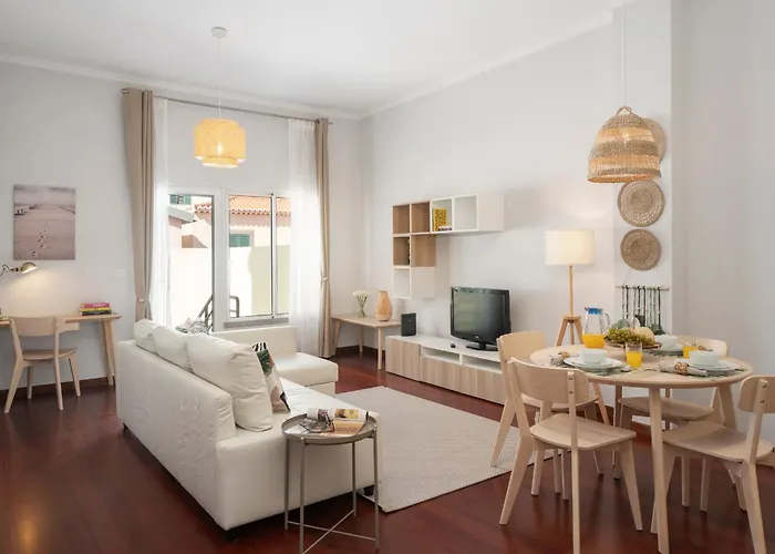 Do Carmo By An Island アパート フンシャル