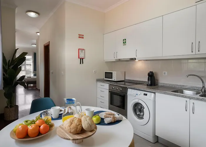 Do Carmo By An Island フンシャル